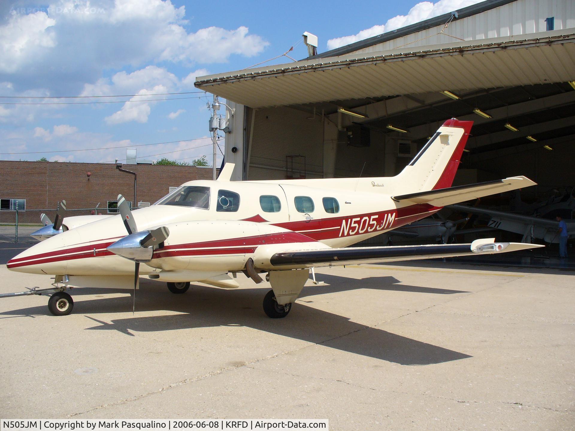 N505JM, 1979 Beech B-60 Duke C/N P-493, Beech B60