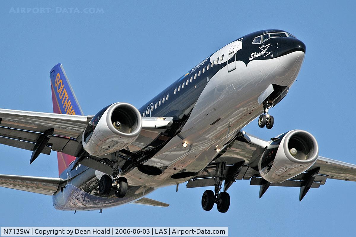 N713SW, 1998 Boeing 737-7H4 C/N 27847, Southwest Airlines 