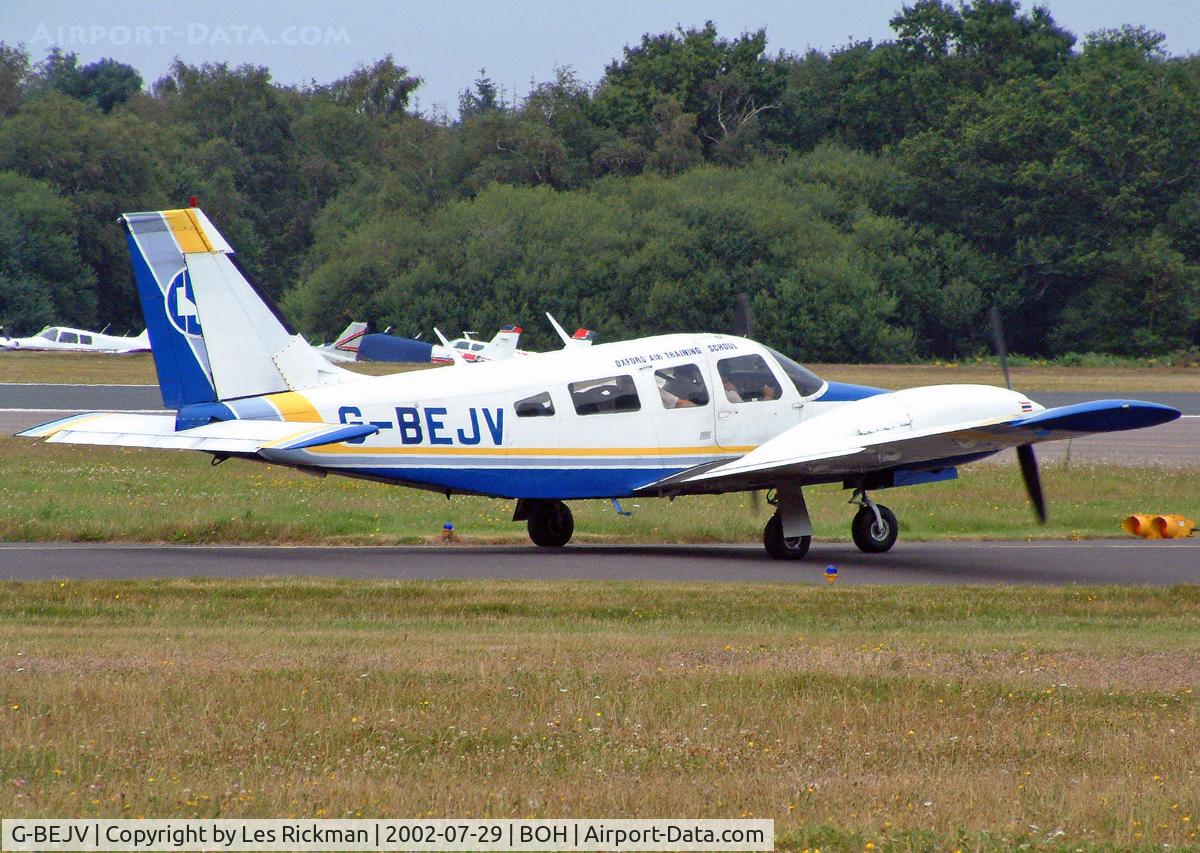 G-BEJV, 1976 Piper PA-34-200T Seneca II C/N 34-7770062, PA-34-200T Seneca II