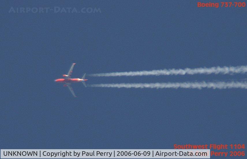 UNKNOWN, Contrails Various C/N Unknown, Direct overflight of Ahoskie (tiny town in NC) at 36000ft