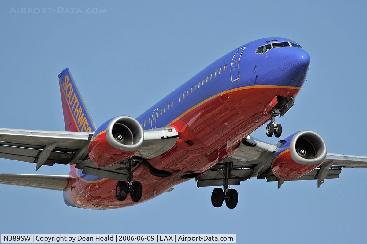 N389SW, 1994 Boeing 737-3H4 C/N 26592, Southwest Airlines N389SW (FLT SWA2748) from Reno Tahoe Int'l (KRNO) on final approach to RWY 24R.