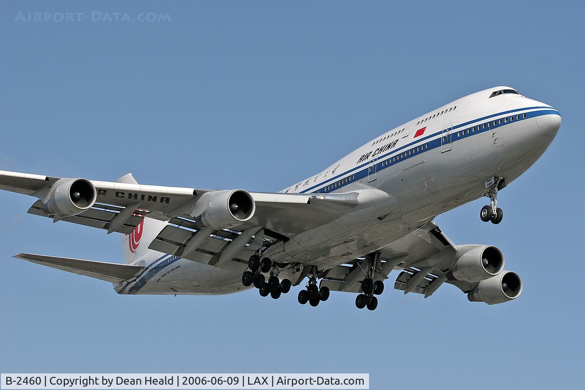 B-2460, Boeing 747-4J6 (M) C/N 24348, Air China B-2460 (FLT CCA983) from Beijing Capital (ZBAA) on final approach to RWY 24R.