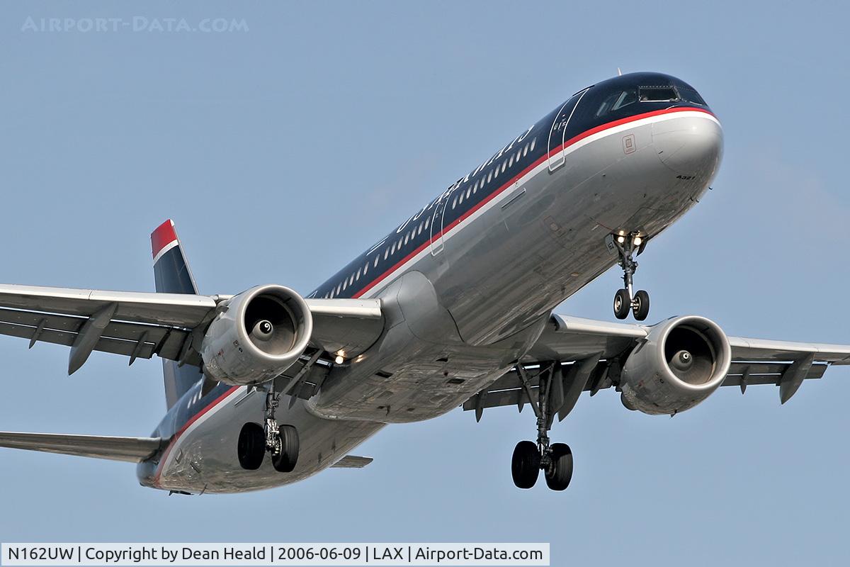 N162UW, 2001 Airbus A321-211 C/N 1412, US Airways N162UW (FLT USA21) from Philadelphia Int'l (KPHL) on final approach to RWY 24R.