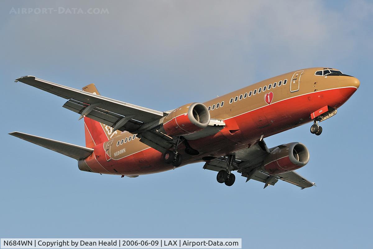 N684WN, 1988 Boeing 737-3TO C/N 23941, Southwest Airlines N684WN (FLT SWA433) from Salt Lake City Int'l (KSLC) on final approach to RWY 24R.
