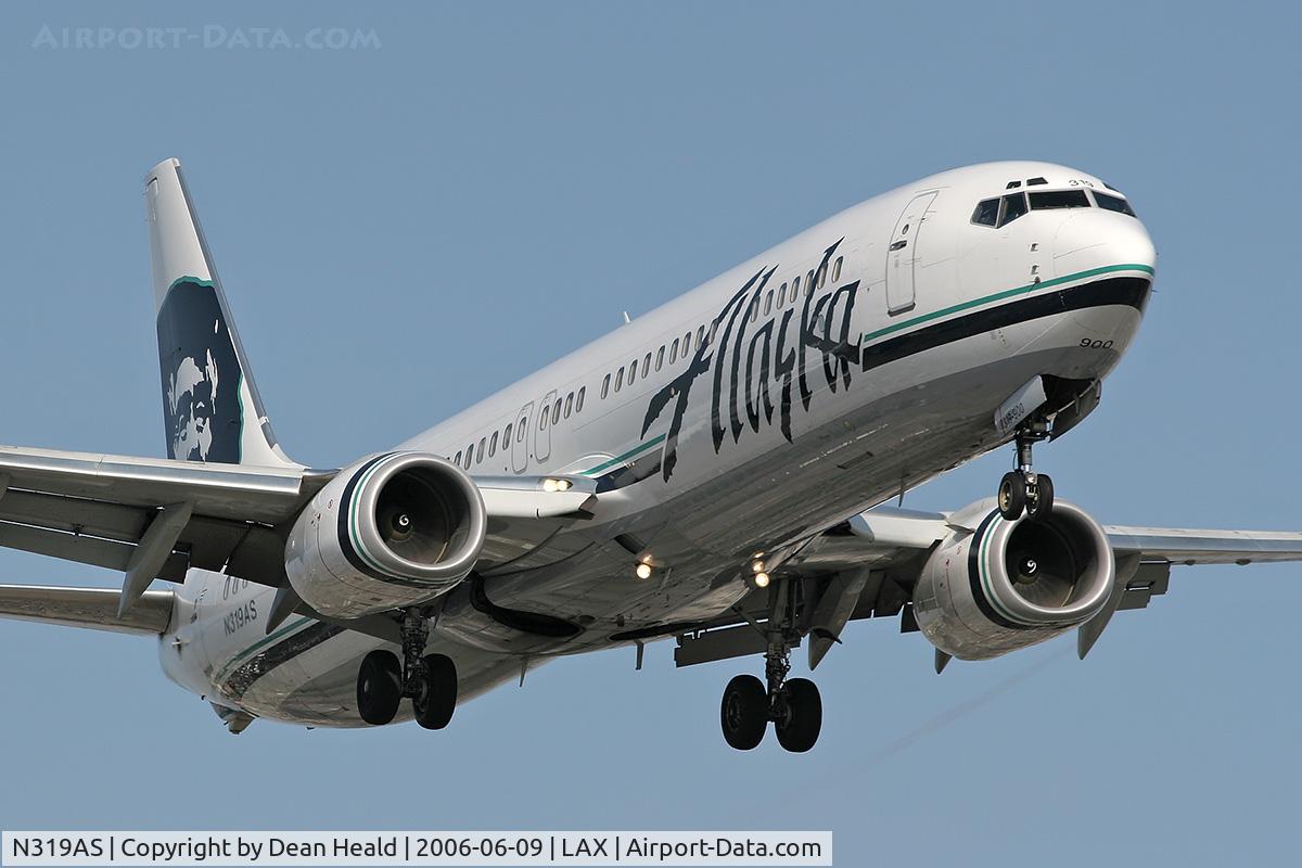 N319AS, 2003 Boeing 737-990 C/N 33679, Alaska Airlines N319AS (FLT ASA291) from Licenciado Gustavo Diaz Ordaz Int'l (MMPR) on final approach to RWY 24R.