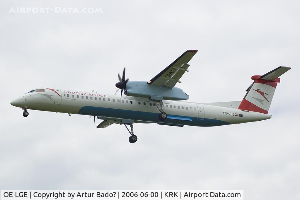 OE-LGE, 2001 De Havilland Canada DHC-8-402Q Dash 8 C/N 4042, Austrian Arrows