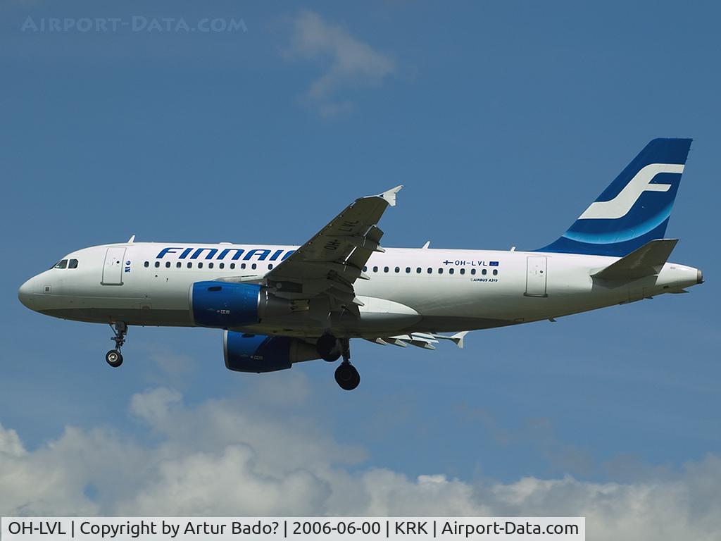 OH-LVL, 2004 Airbus A319-112 C/N 2266, Finnair