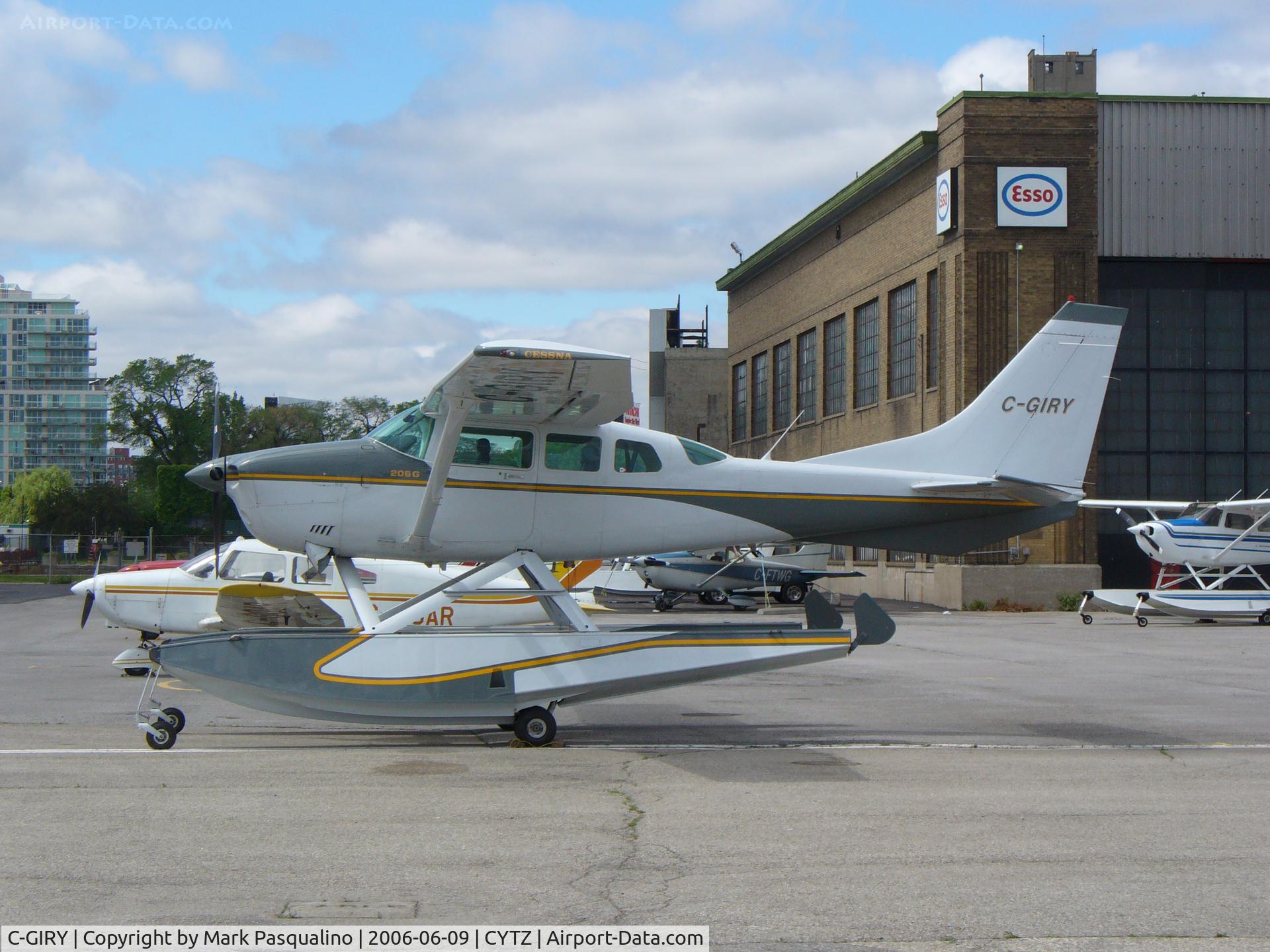 C-GIRY, 1986 Cessna TU206G Turbo Stationair C/N U20606958, Cessna U206