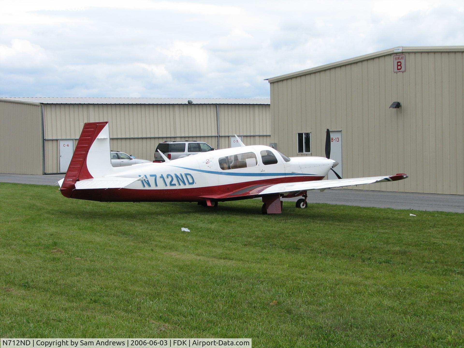 N712ND, 2005 Mooney M20R Ovation C/N 29-0413, This Mooney was at the 2006 AOPA Fly-in from Brighton Airport [45G] Brighton, MI