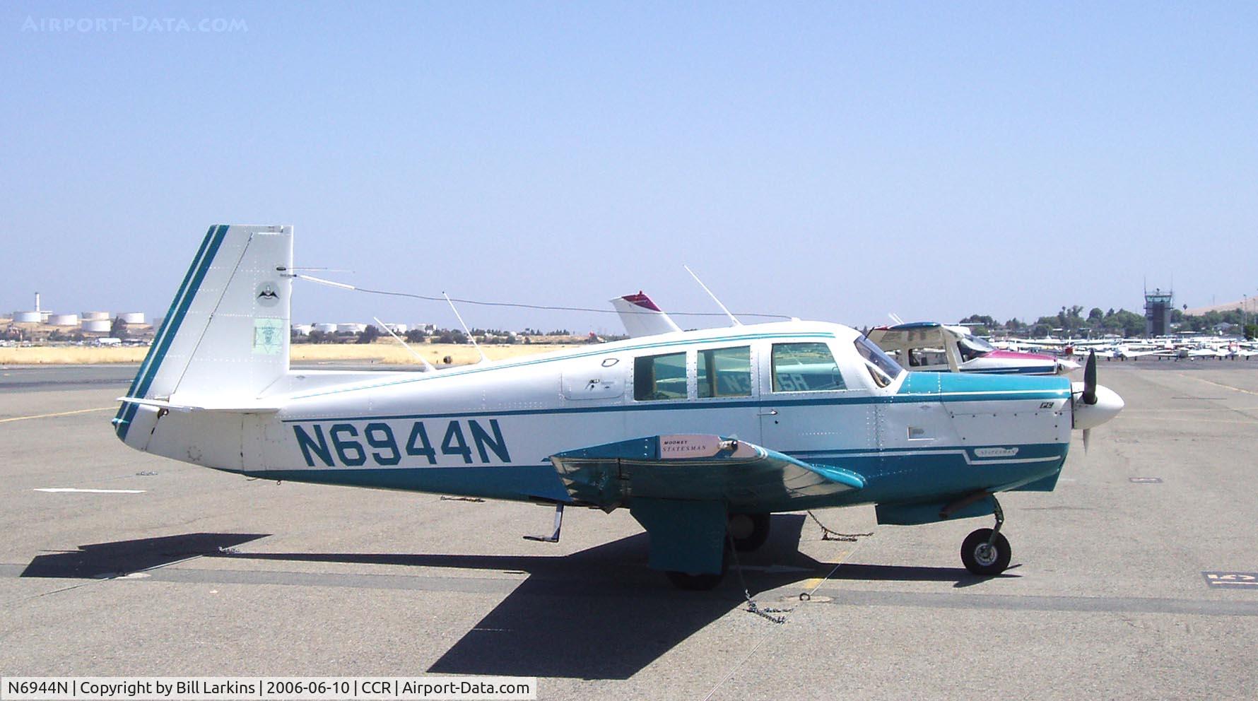N6944N, 1968 Mooney M-20G Statesman C/N 680153, At Buchanan Field