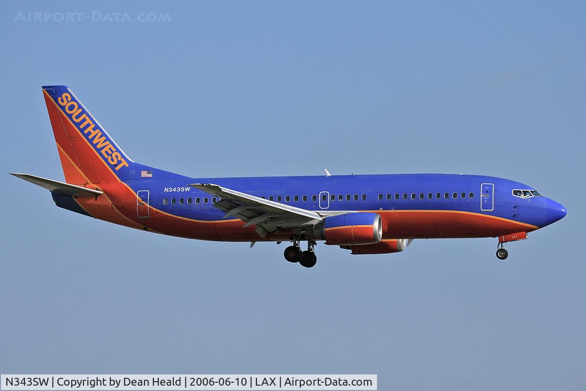 N343SW, 1989 Boeing 737-3H4 C/N 24151, Southwest Airlines N343SW (FLT SWA756) from Norman Y Mineta San Jose Int'l (KSJC) on short-final to RWY 24R.