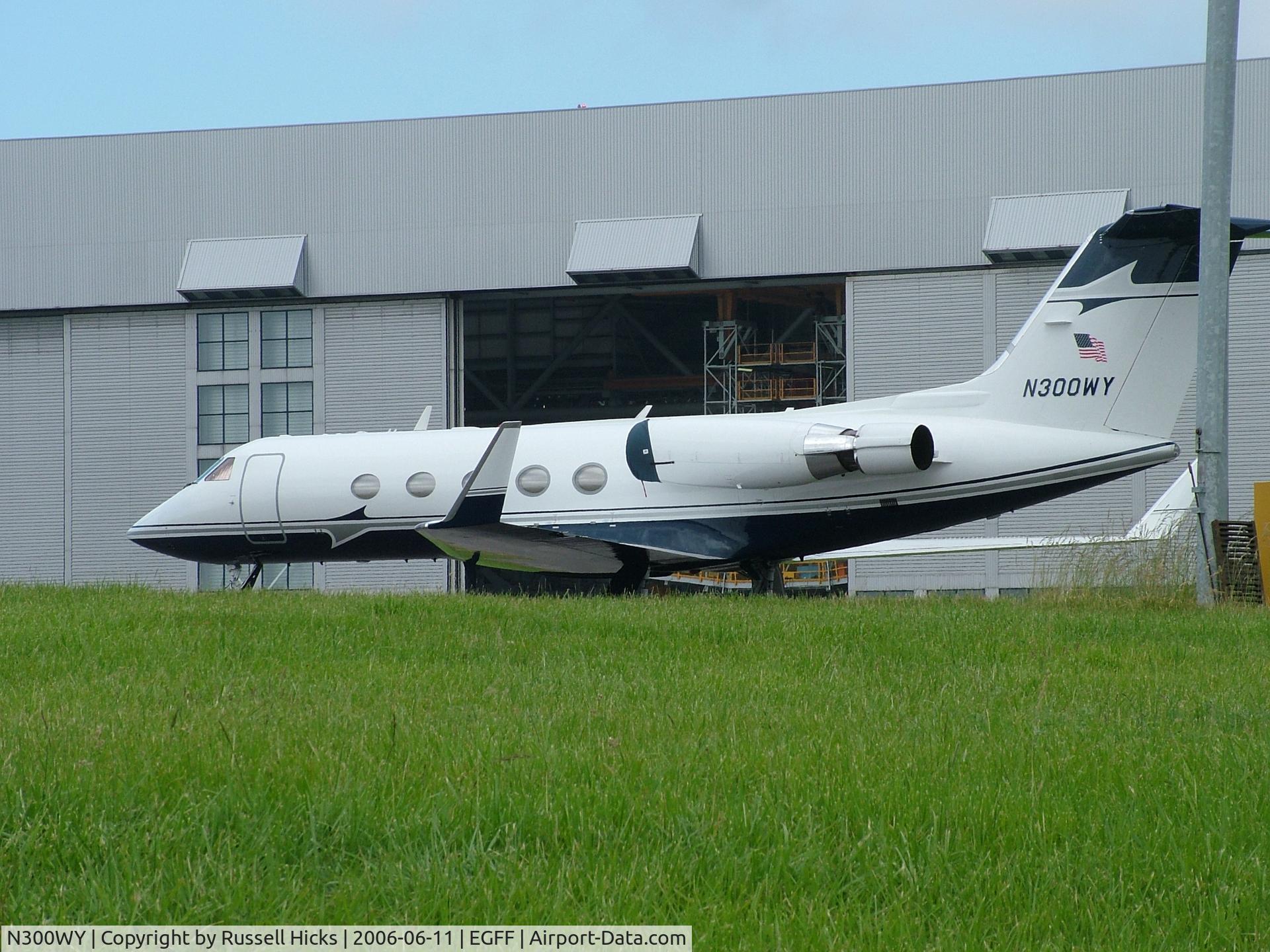 N300WY, 1984 Gulfstream Aerospace G-1159A Gulfstream III C/N 427, apron cardiff....9:30 am