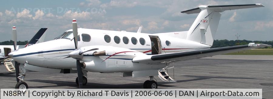 N88RY, 1987 Beech 300 C/N FA-122, 1987 Beech 300 -  Robert Yates Racing in Danville Va.