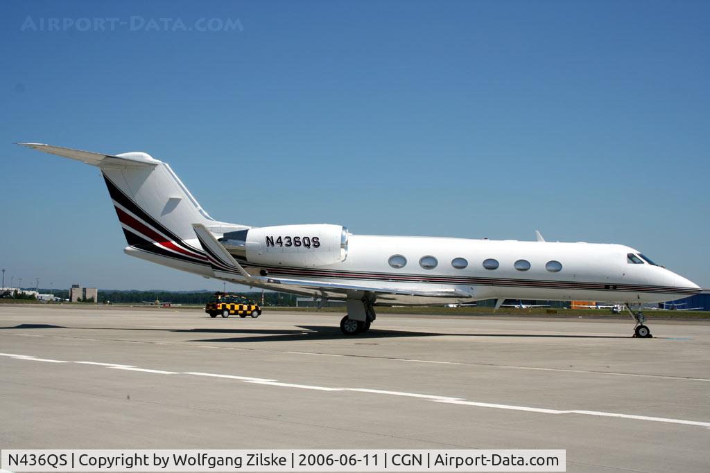 N436QS, 2001 Gulfstream Aerospace G-IV C/N 1436, visitor