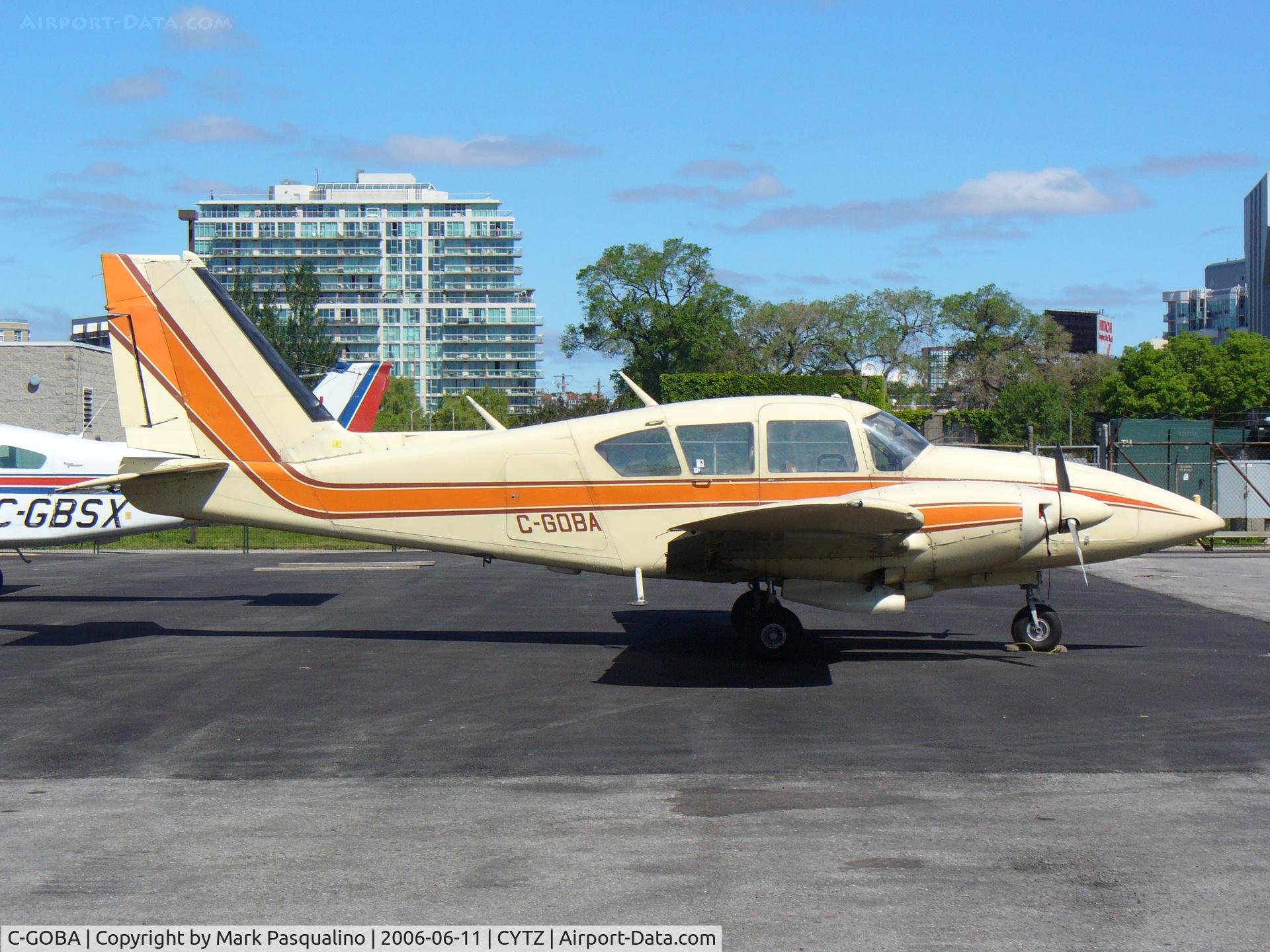C-GOBA, 1974 Piper PA-23-250 C/N 27-7405315, PA-23-250