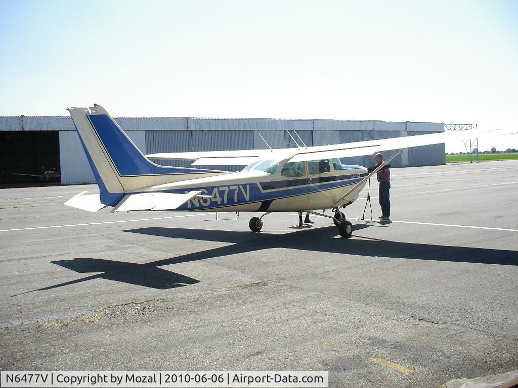 N6477V, 1980 Cessna 172RG Cutlass RG C/N 172RG0722, Location France