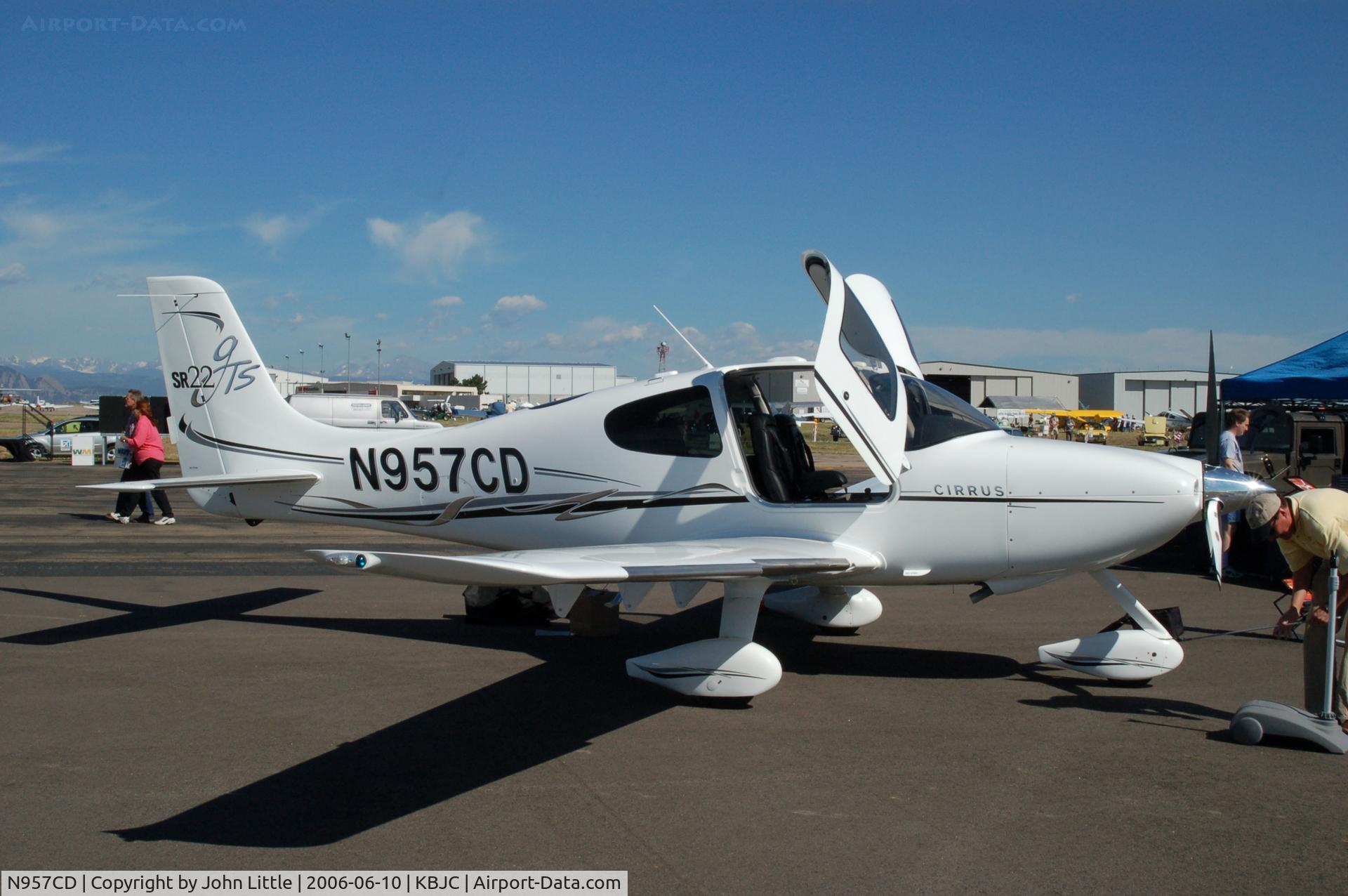 N957CD, 2006 Cirrus SR22 C/N 1835, Cirrus Aircraft Corporation - JeffCo Open House