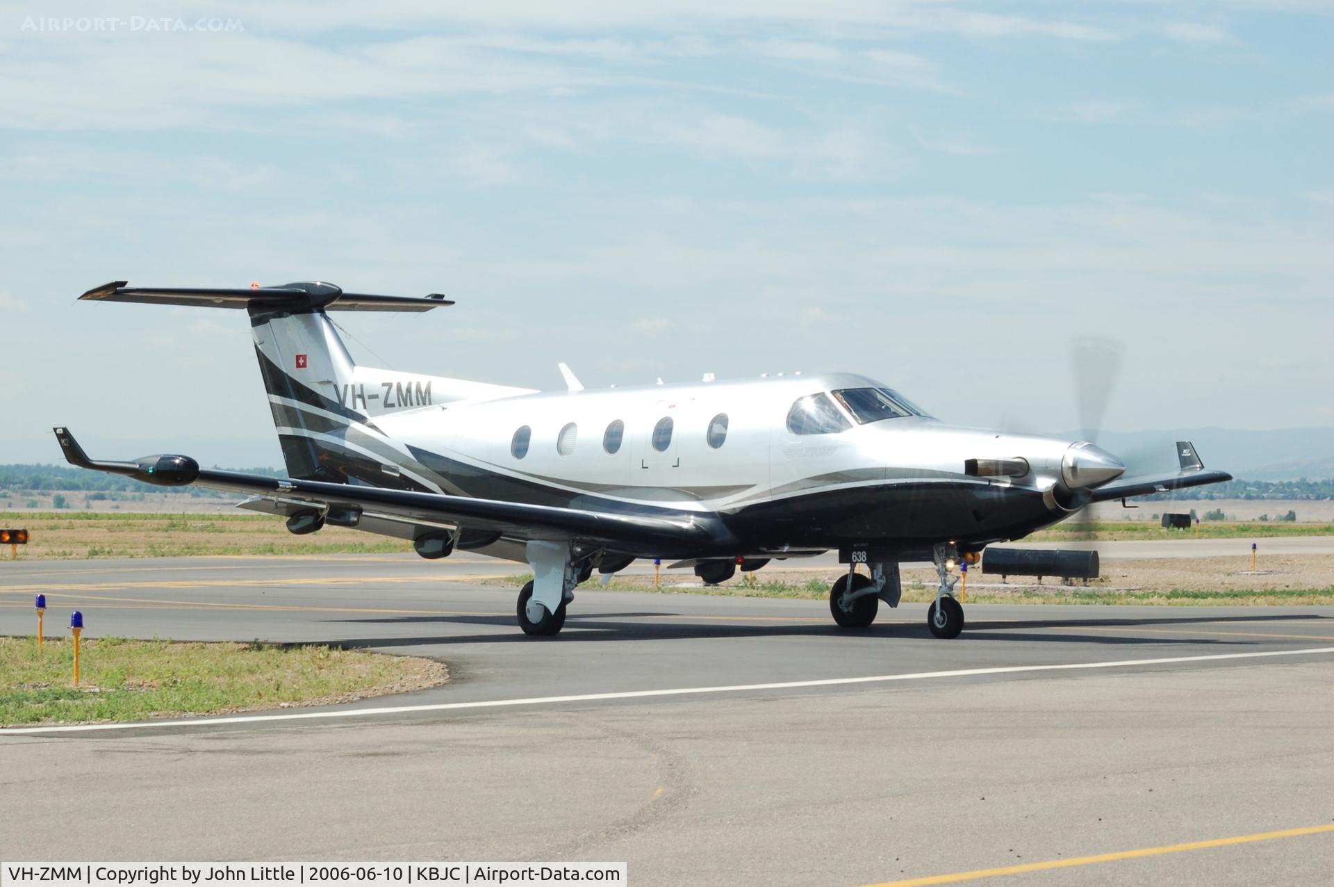 VH-ZMM, 2005 Pilatus PC-12/45 C/N 638, Flight Traffic - JeffCo Open House