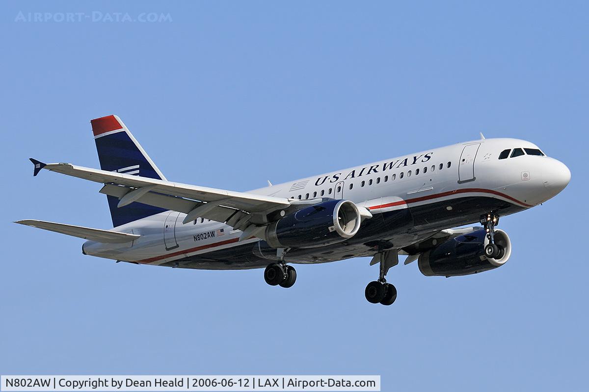 N802AW, 1998 Airbus A319-132 C/N 0924, America West N802AW (FLT AWE107) from Las Vegas McCarran Int'l (KLAS), recently repainted in US Airways colors, on short-final to RWY 24R.