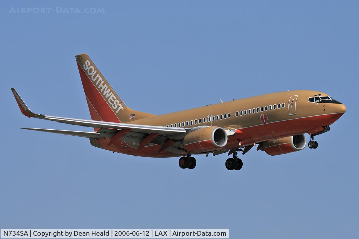 N734SA, 1999 Boeing 737-7H4 C/N 27866, Southwest Airlines N734SA (FLT SWA1047) from Nashville Int'l (KBNA) on short-final to RWY 24R.