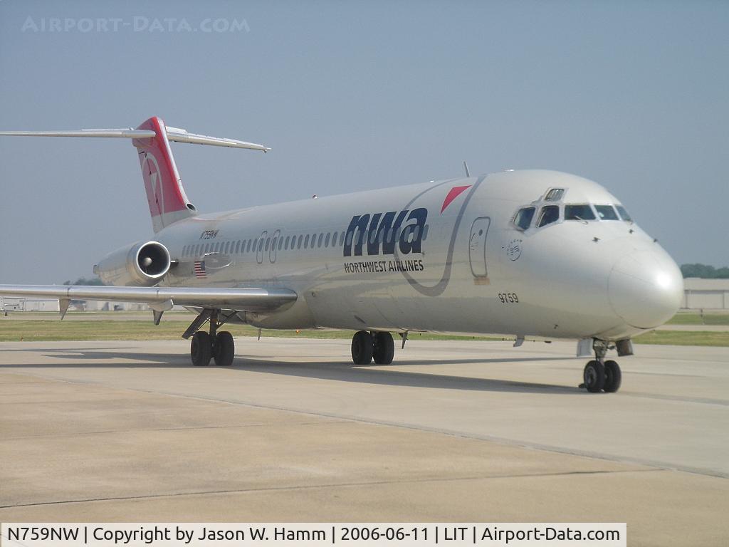 N759NW, 1968 Douglas DC-9-41 C/N 47287, Taxiing out to go to MSP.
