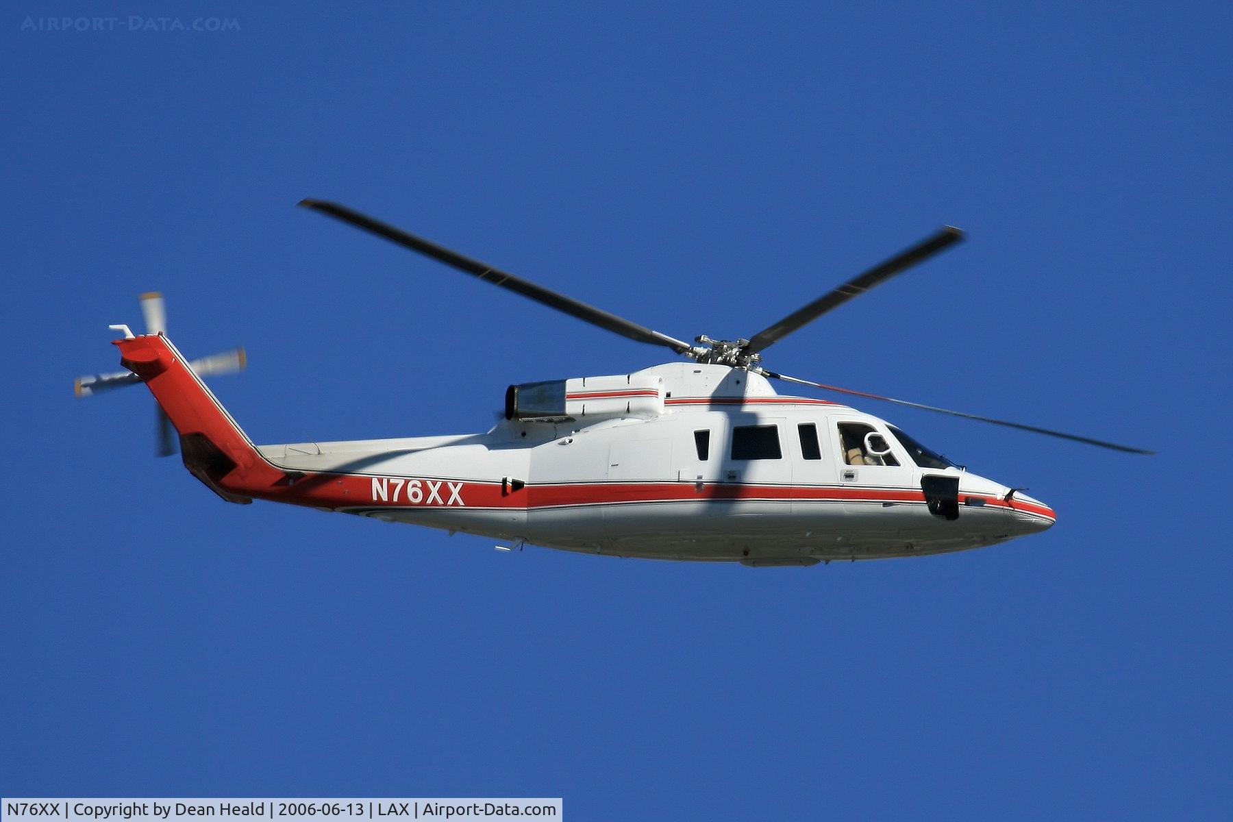 N76XX, 1988 Sikorsky S-76B C/N 760342, Helicopter N76XX departing LAX southwest bound.