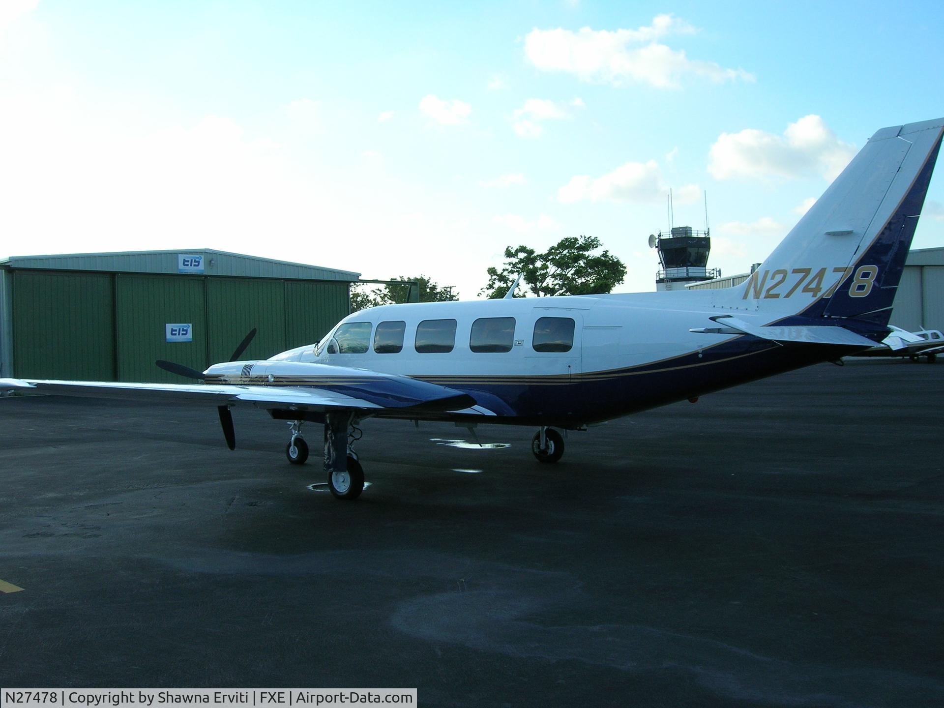 N27478, 1977 Piper PA-31-350 Chieftain C/N 31-7852026, Navajo Pic from 2006/refurbished