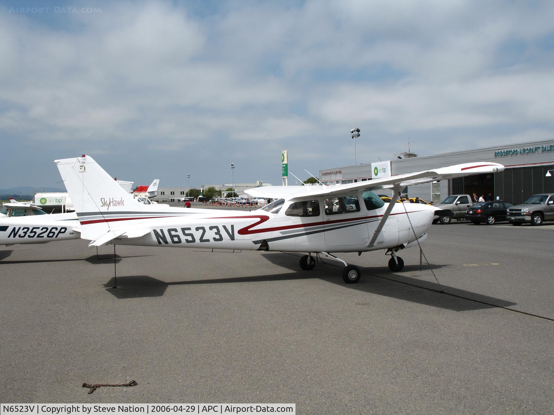N6523V, 1980 Cessna 172RG Cutlass RG C/N 172RG0749, Bridgeford Flying Service 1980 Cessna 172RG @ Napa County Airport, CA