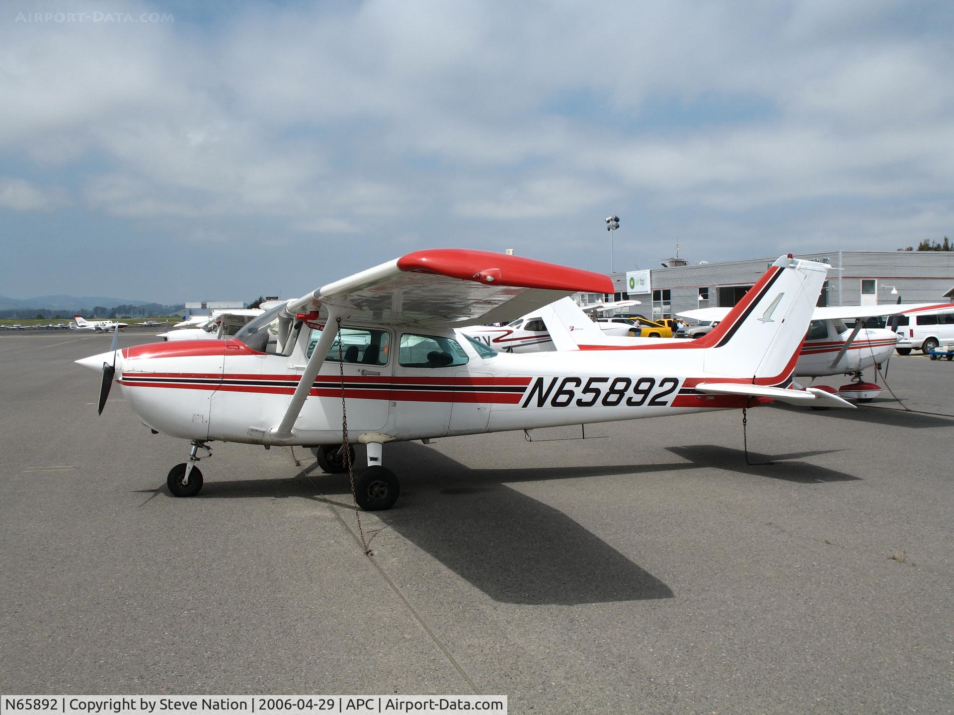 N65892, 1983 Cessna 172P C/N 17275914, Bridgeford Flying Service 1983 Cessna 172RG @ Napa County Airport, CA