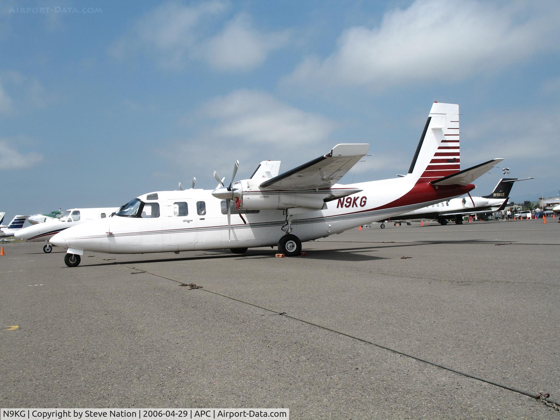 N9KG, 1977 Rockwell International 690B C/N 11426, 1977 Aero Commander 690B with wingtip mods @ Napa County Airport, CA
