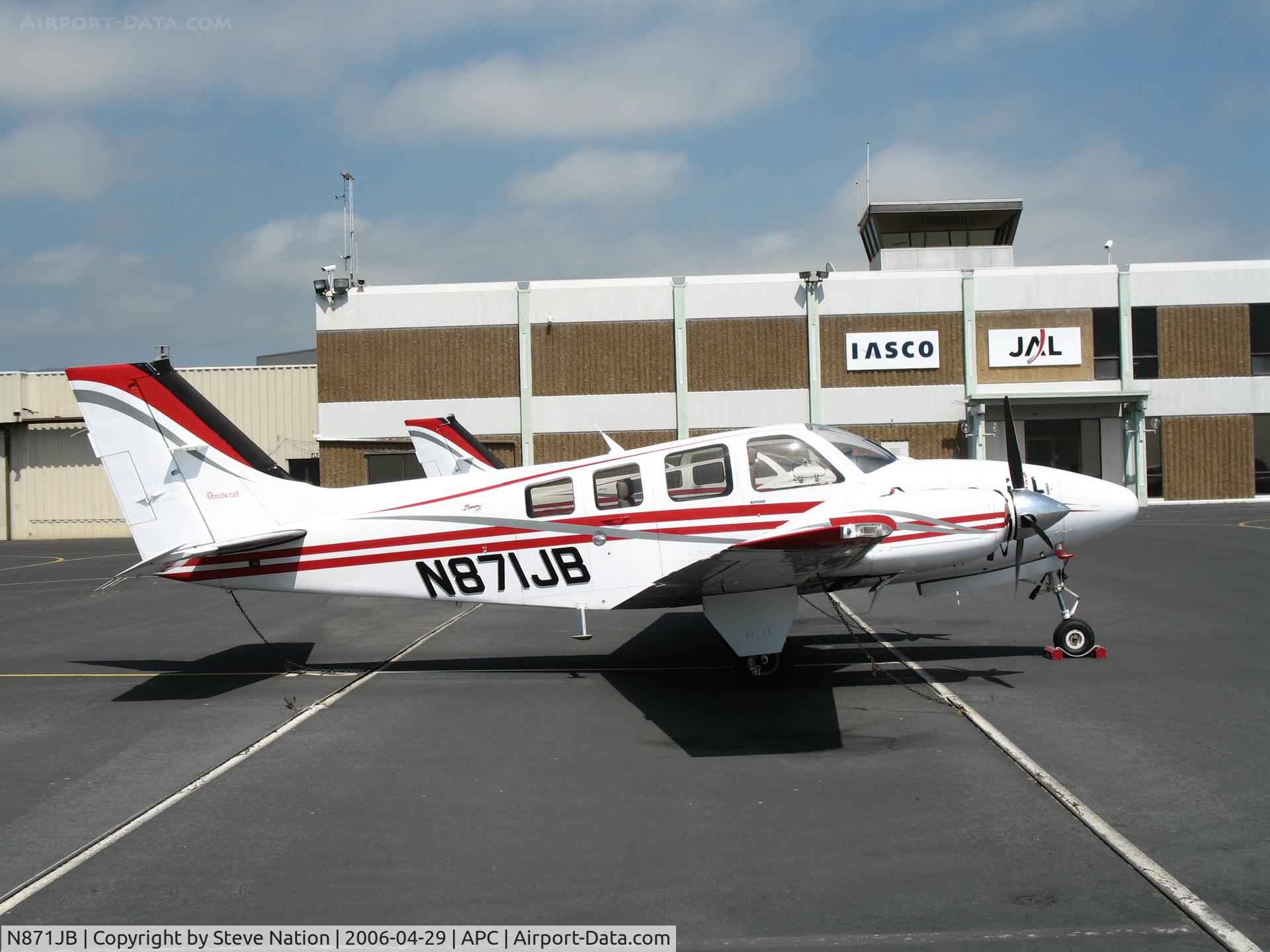 N871JB, 2002 Raytheon Aircraft Company 58 C/N TH-2038, Japan Air Lines/IASCO 2002 Raytheon 58 trainer @ Napa County Airport, CA
