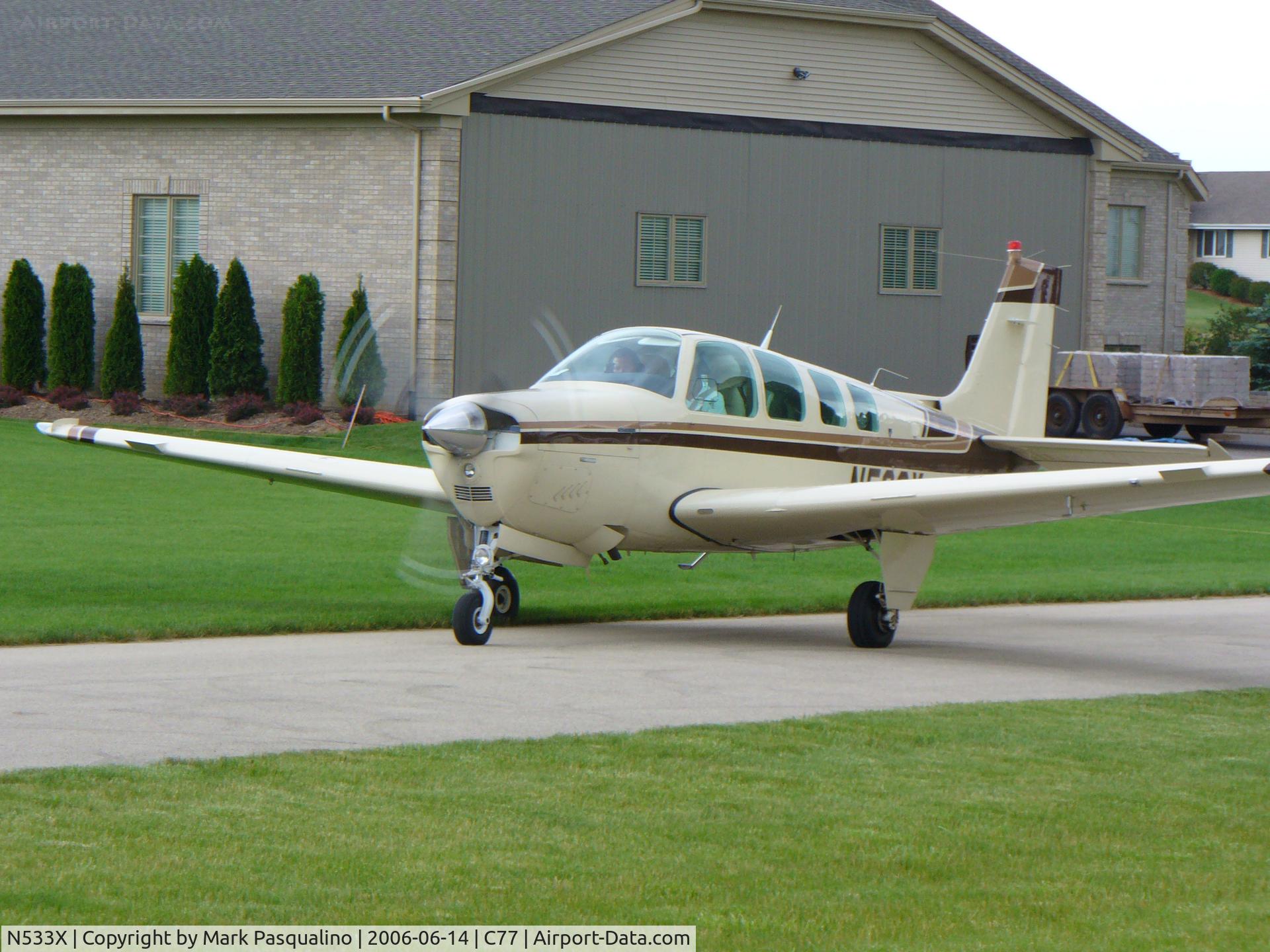 N533X, 1985 Beech A36 Bonanza 36 C/N E-2234, Beech A36