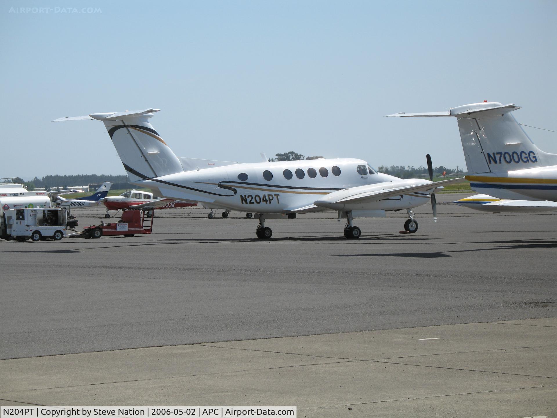 N204PT, 2005 Raytheon B200 King Air C/N BB-1908, XoJet 2006 Raytheon B200 @ Napa County Airport, CA