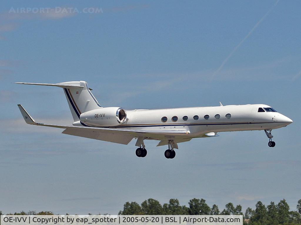 OE-IVV, Gulfstream Aerospace G-V C/N 5054, Landing on runway 16 inbound from VIE