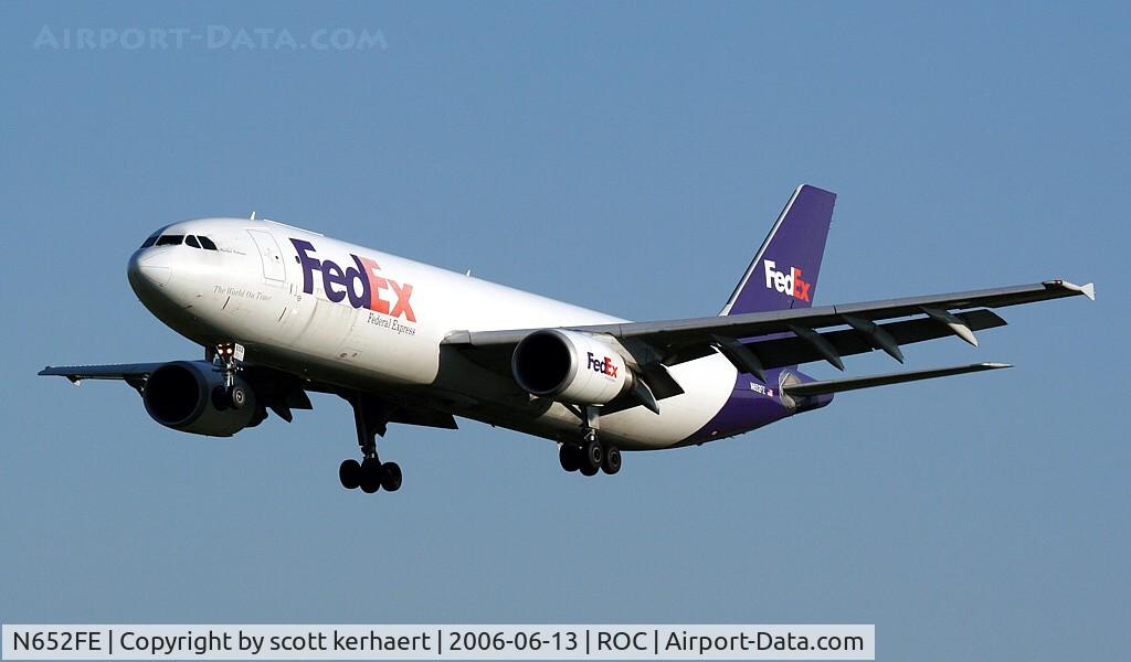 N652FE, 1994 Airbus A300F4-605R C/N 735, landing 04