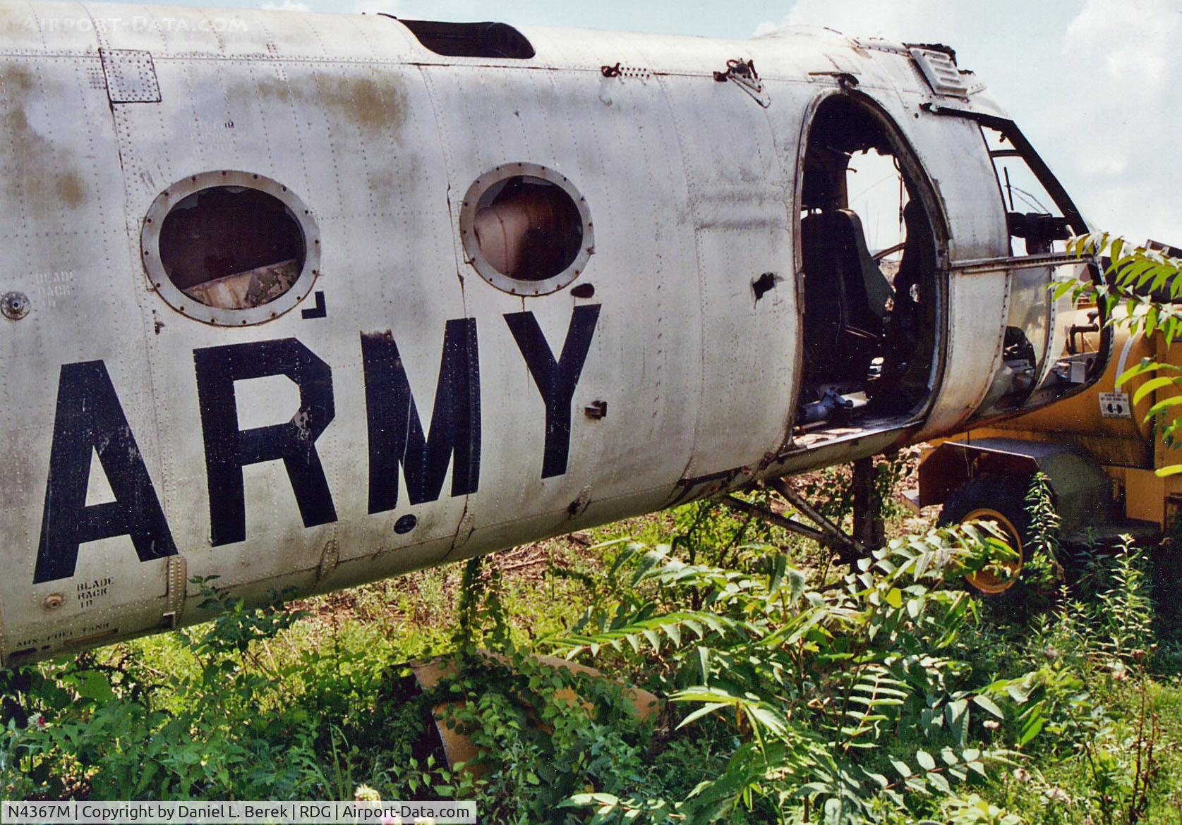 N4367M, 1953 Vertol H-21B Work Horse C/N B.117, This H-21B Shawnee once flew for the U.S. Army.