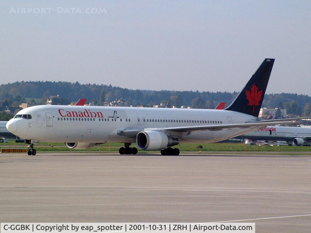 C-GGBK, 1991 Boeing 767-3S1/ER C/N 25221, Taxi to the gate