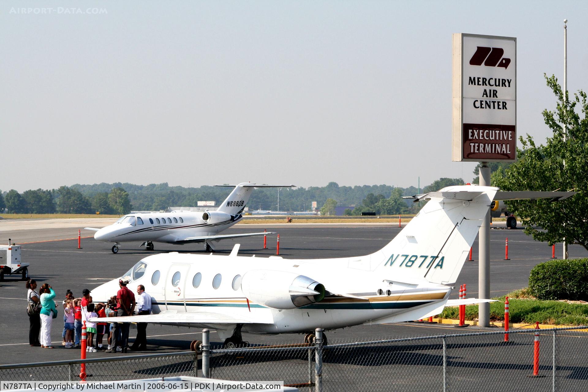 N787TA, Raytheon Aircraft Company 400A C/N RK-260, Mercury Air Center hosting a kids group.