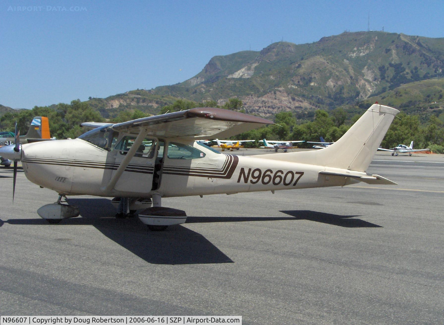 N96607, 1979 Cessna 182Q Skylane C/N 18266781, 1979 Cessna 182Q SKYLANE, Continental O-470-U 230 Hp