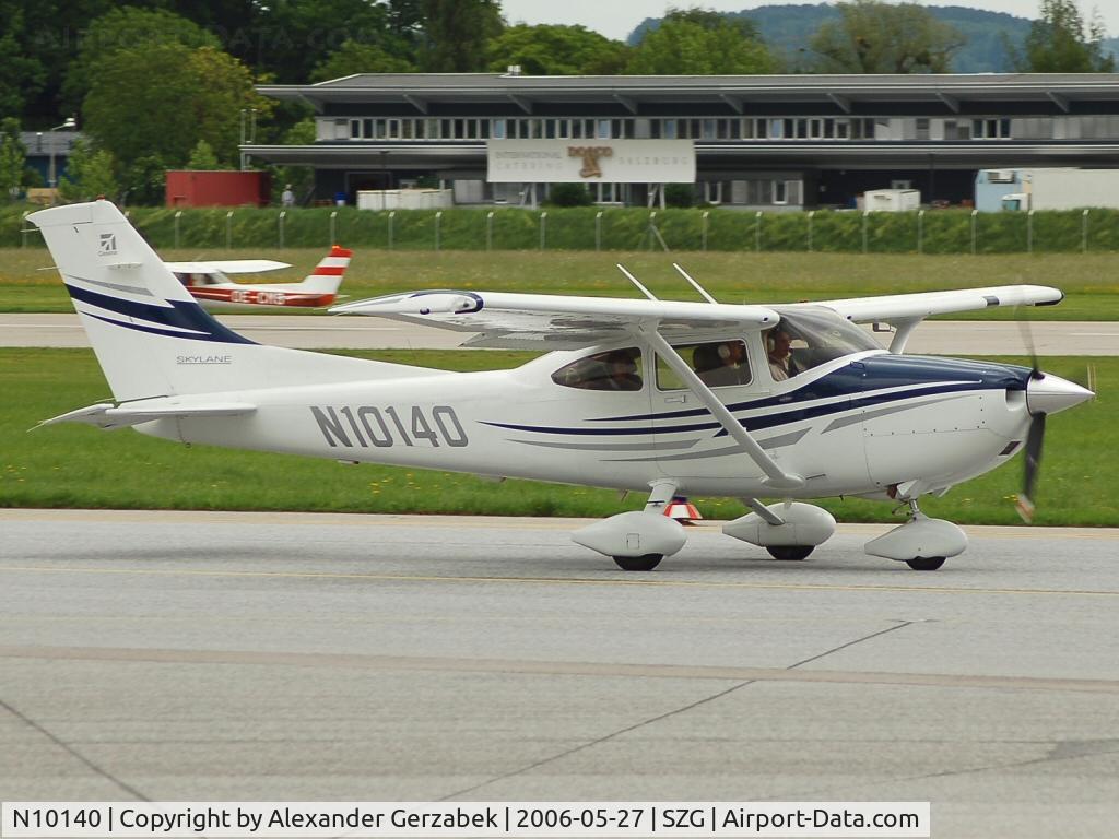 N10140, 2005 Cessna 182T Skylane C/N 18281545, Registered to an owner in Texas, photographed in Salzburg, Europe