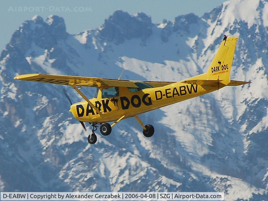 D-EABW, Cessna 152 C/N 15282703, On final to Rwy 16 with the 