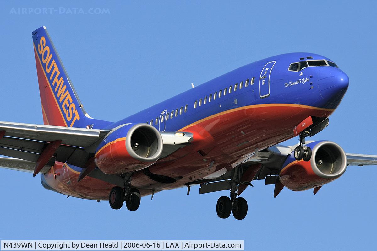 N439WN, 2003 Boeing 737-7H4 C/N 29834, Southwest Airlines N439WN 