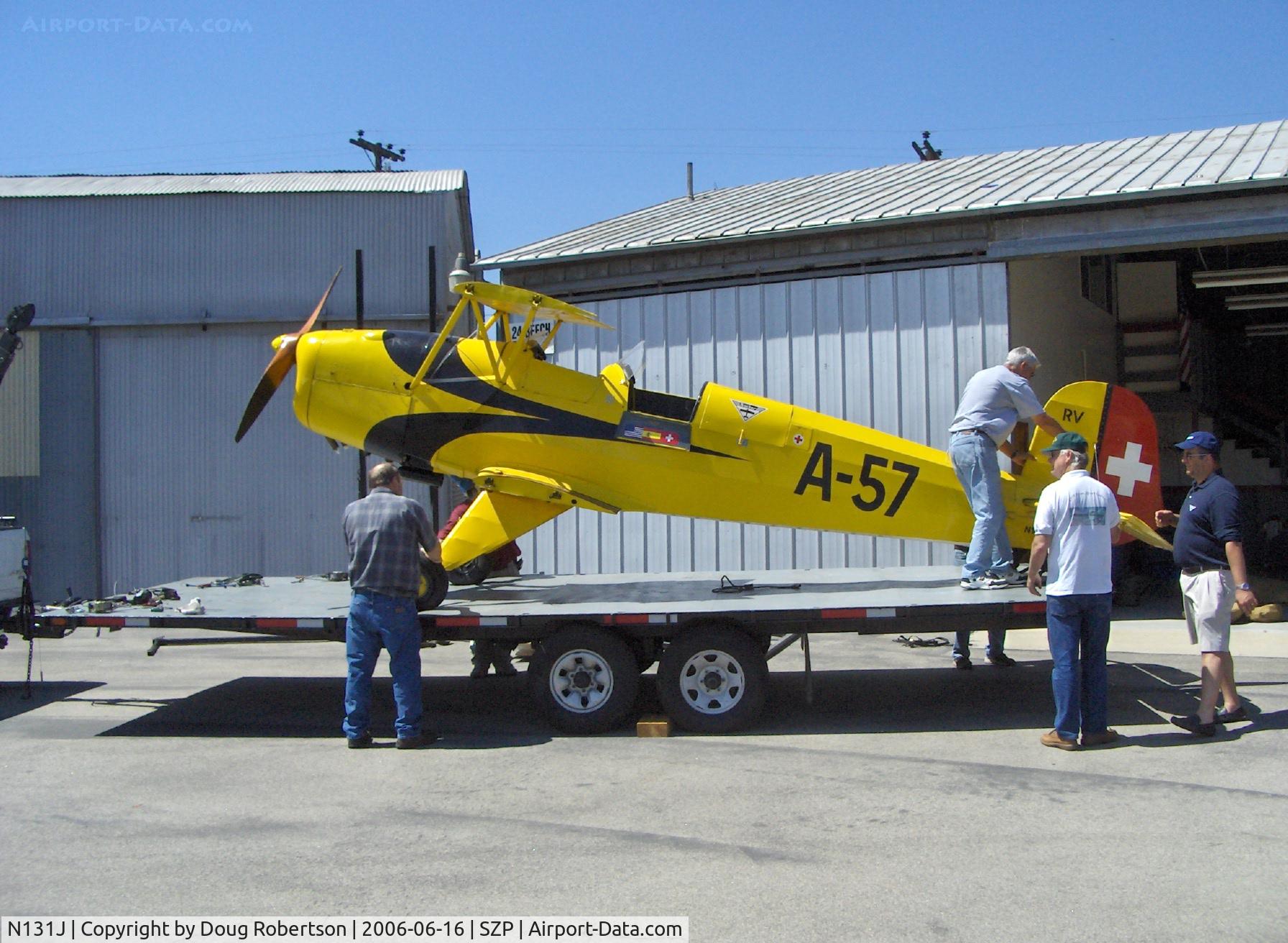 N131J, 1962 CASA 1-131 Jungmann C/N E3B-575, 1962 Bucker Jungmann C.A.S.A. 1.131, unloading sequence 3