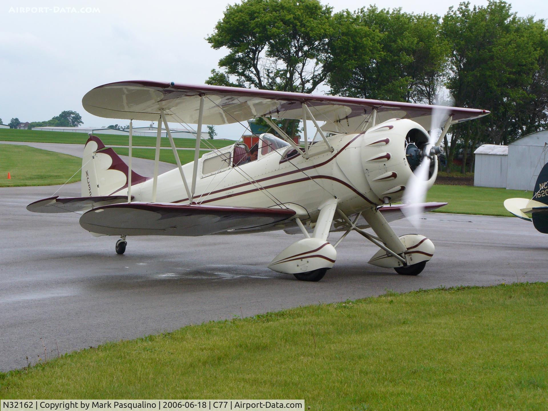 N32162, 1942 Waco UPF-7 C/N 5794, Waco UPF-7
