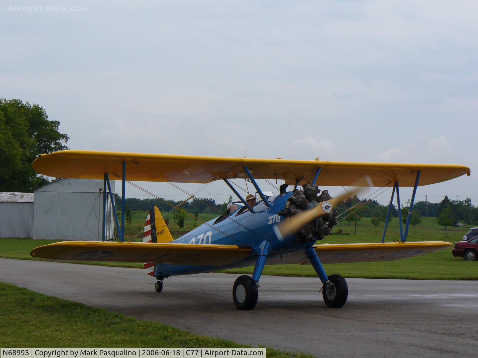 N68993, 1942 Boeing B75N1 C/N 75-7425, Stearman