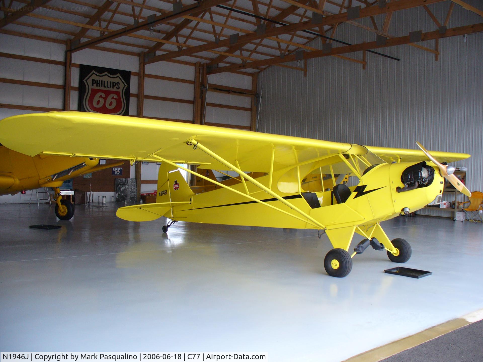 N1946J, 1946 Piper J3C-65 Cub Cub C/N 20700, Piper J-3C-65