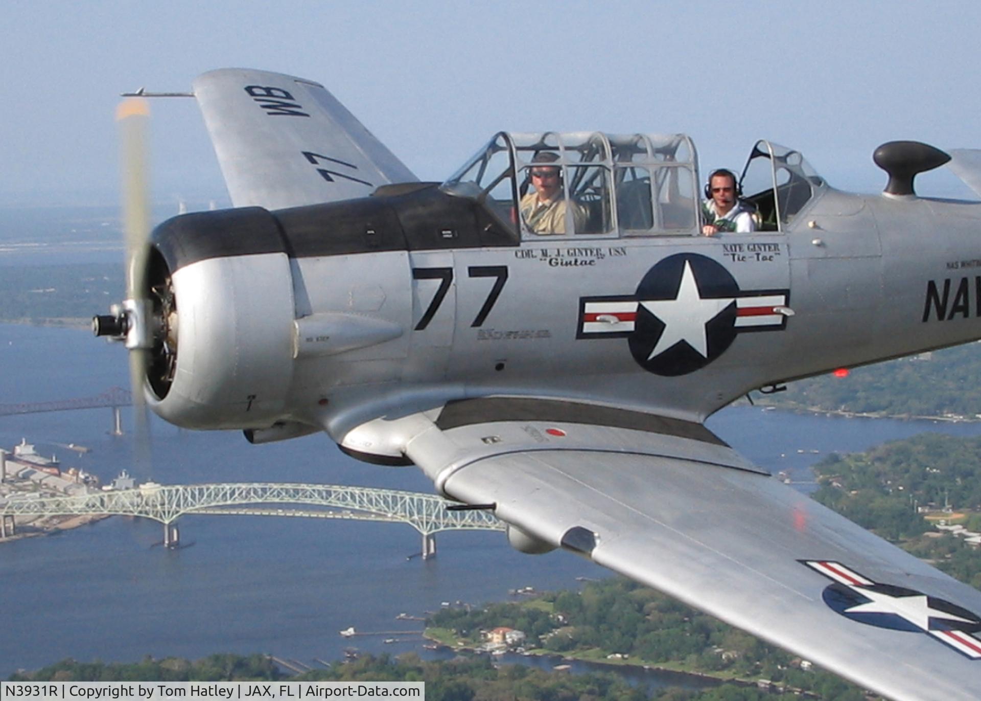 N3931R, North American AT-6B Texan C/N 84-923, 1943 SNJ-5