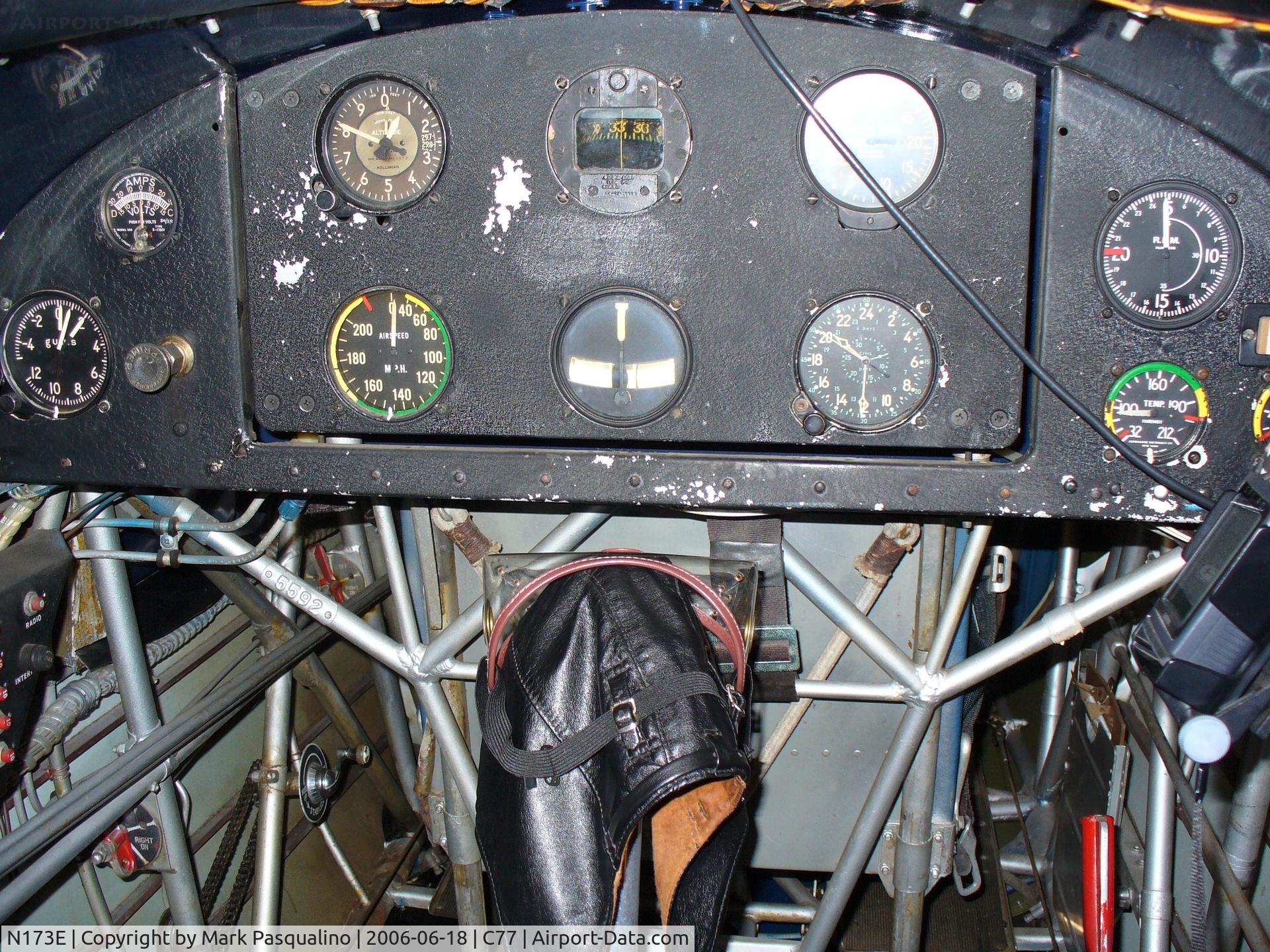 N173E, 1940 Waco UPF-7 C/N 5592, Waco UPF-7 rear cockpit