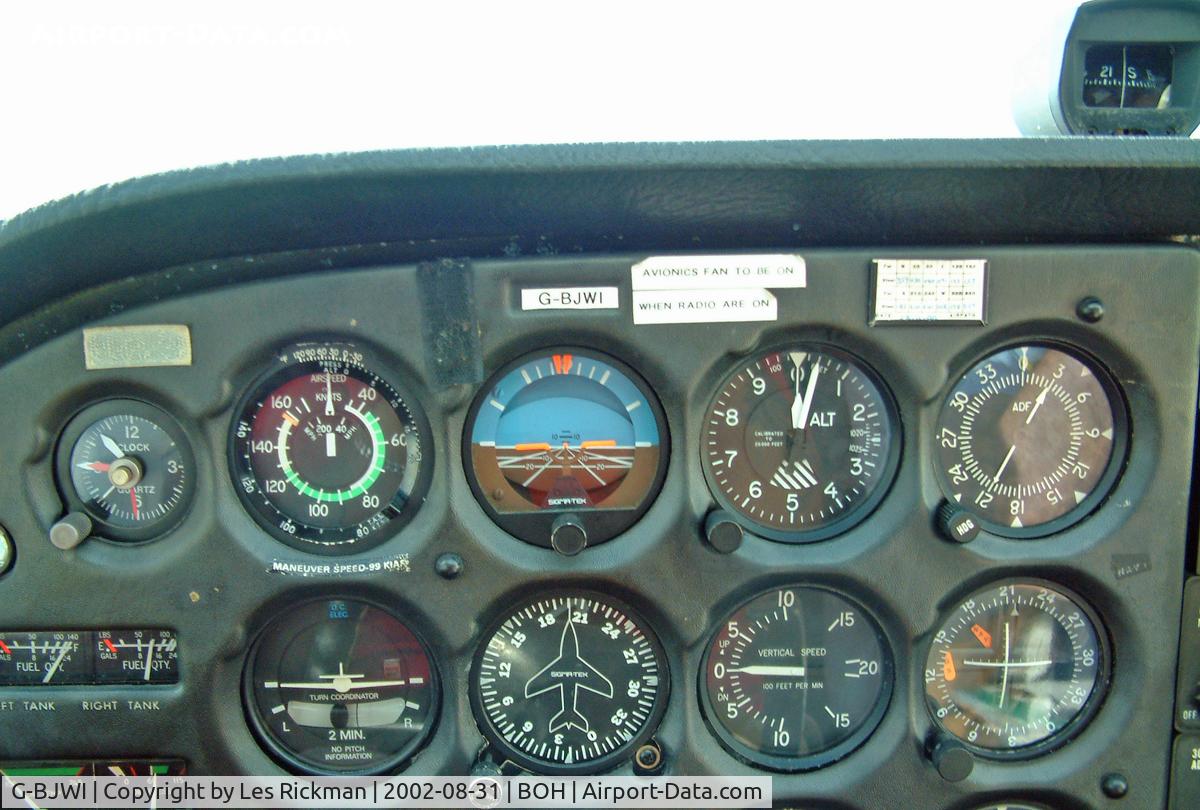 G-BJWI, 1982 Reims F172P Skyhawk C/N 2172, Cessna F.172P