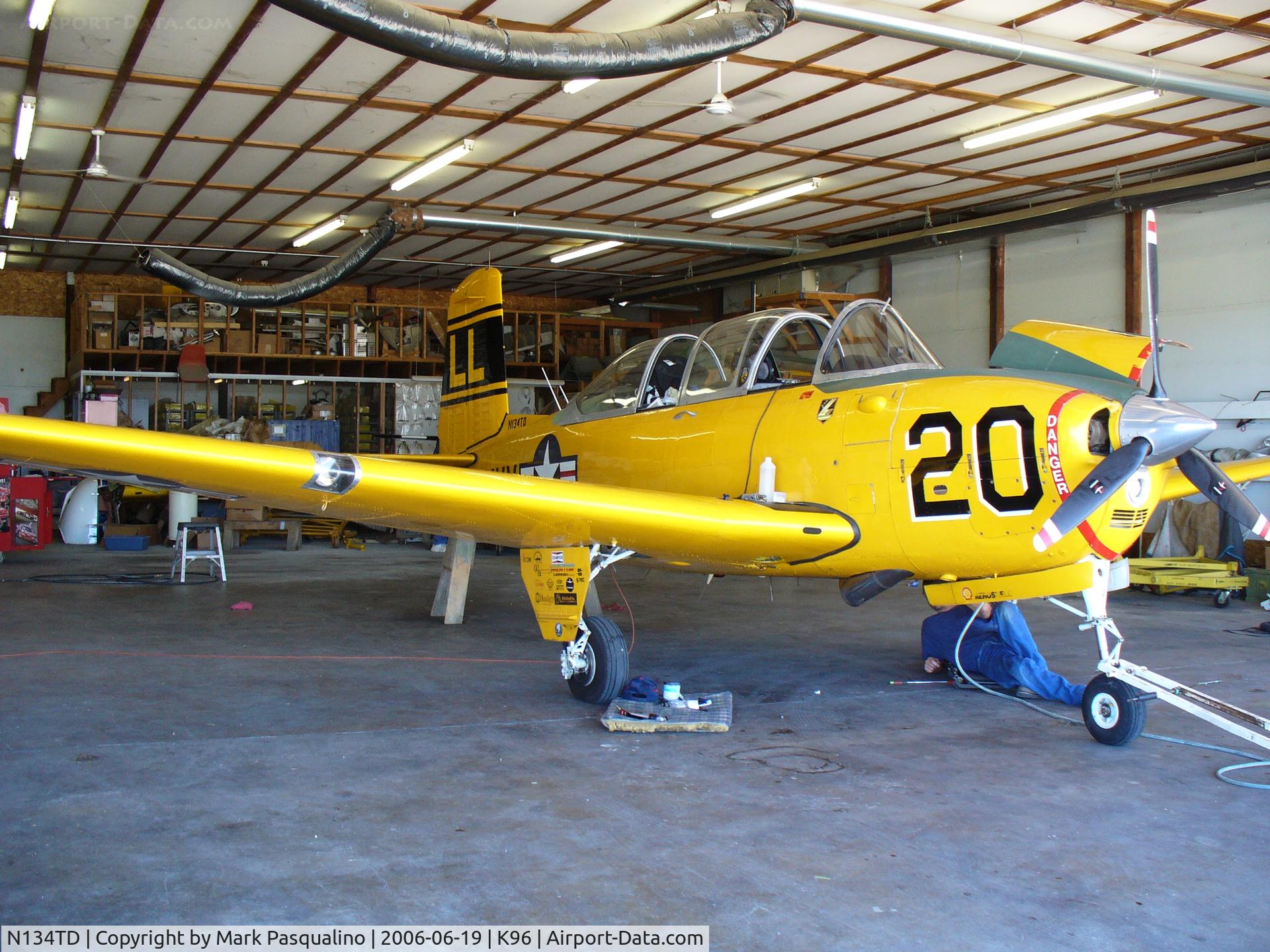 N134TD, Beech T-34B C/N BG-79, Beech T-34B